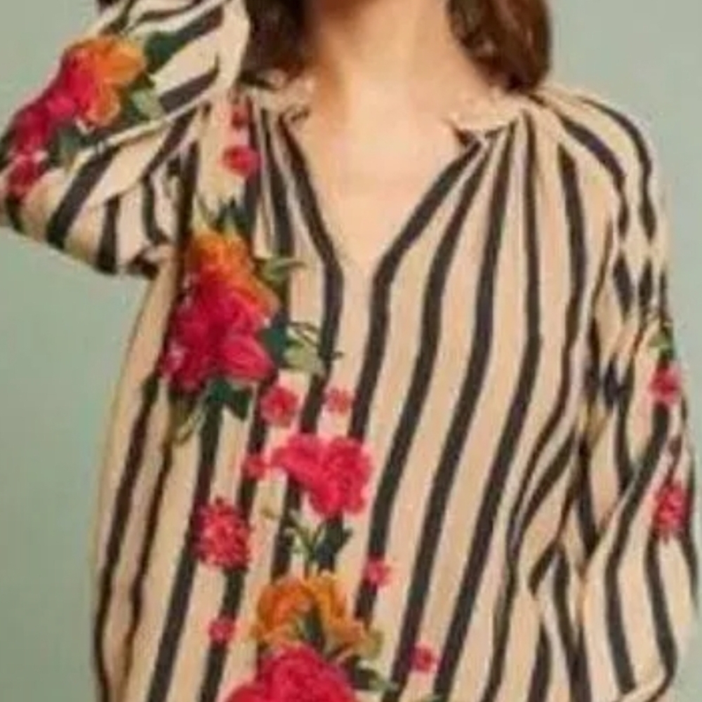 Anthropologie Akemi + Kin Blouse